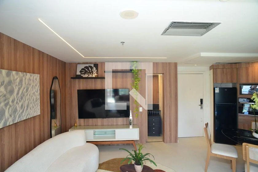 Furnished 1-bedroom apartment with glass-enclosed balcony — photo 18