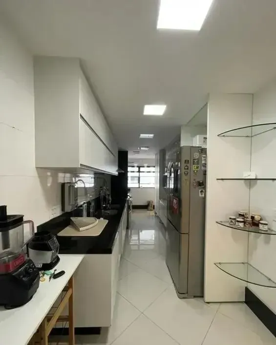 Apartamento mobiliado com 3 quartos e 261 m² — photo 3