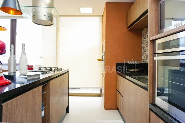 Apartamento amueblado de 360 m² con 4 suites y 6 baños — photo 30
