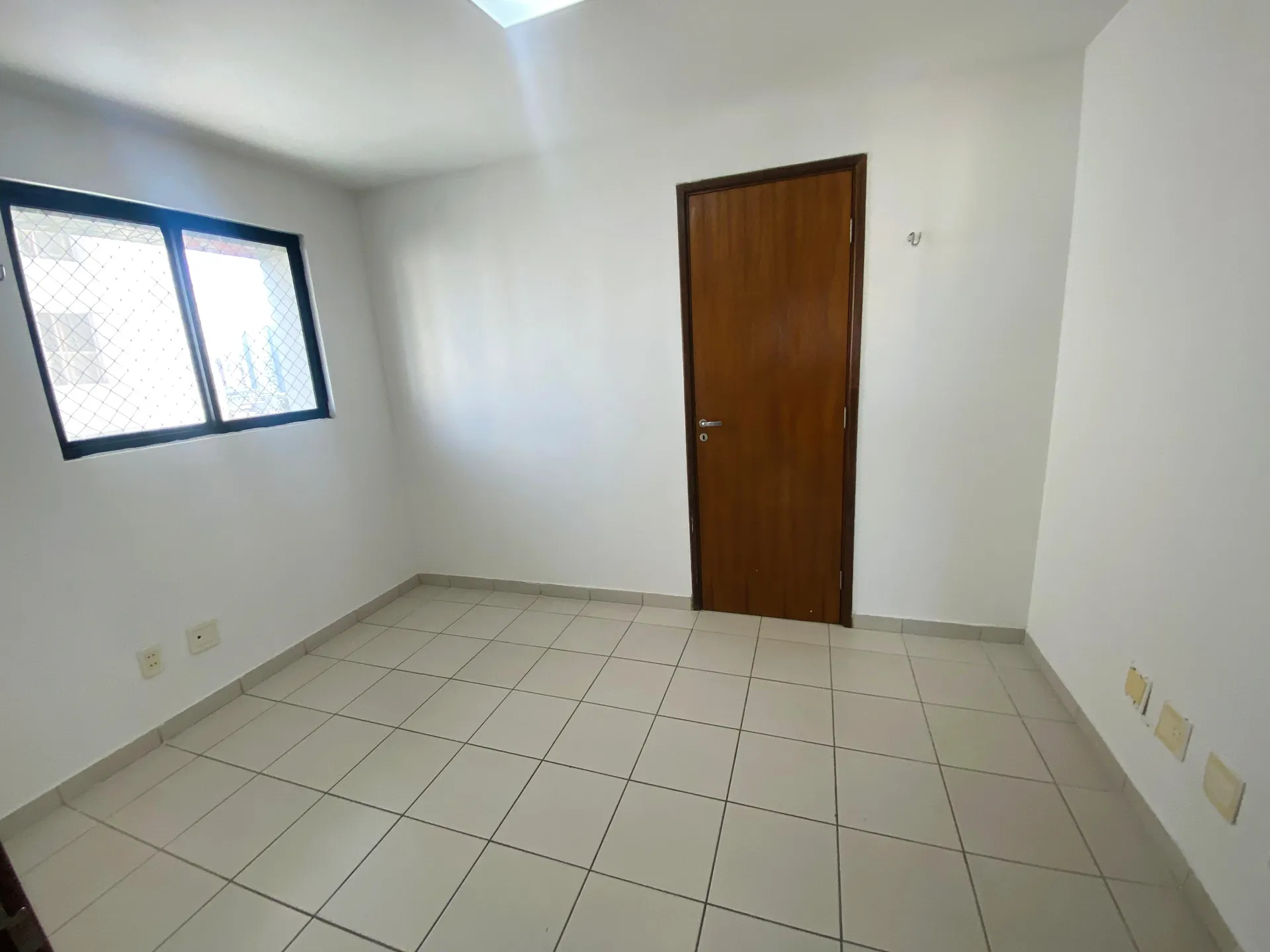 Оренда квартири з 3 спальнями, місцем і 86 м² — photo 8
