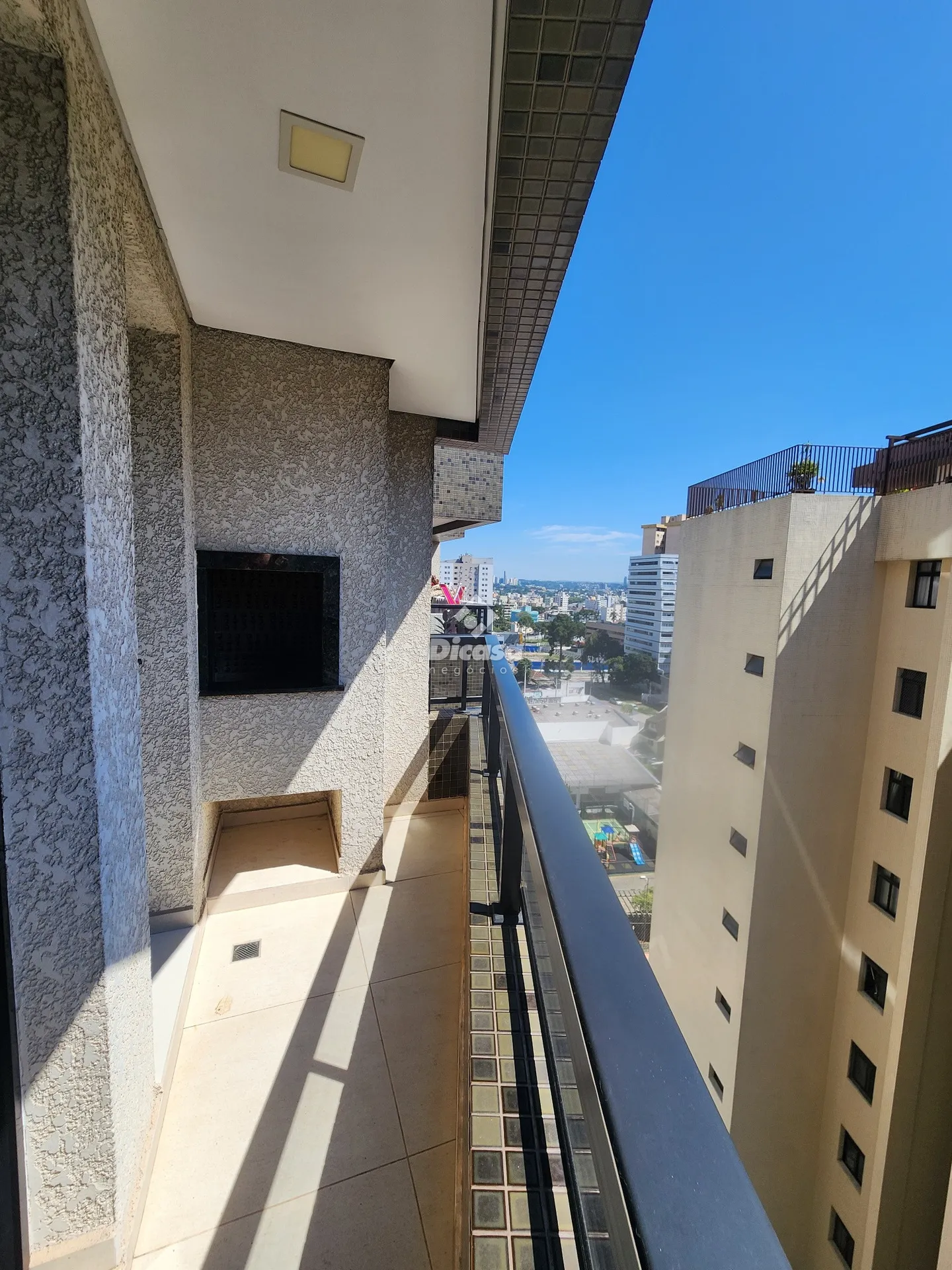Unfurnished 2-bedroom apartment with 2 bathrooms — photo 29