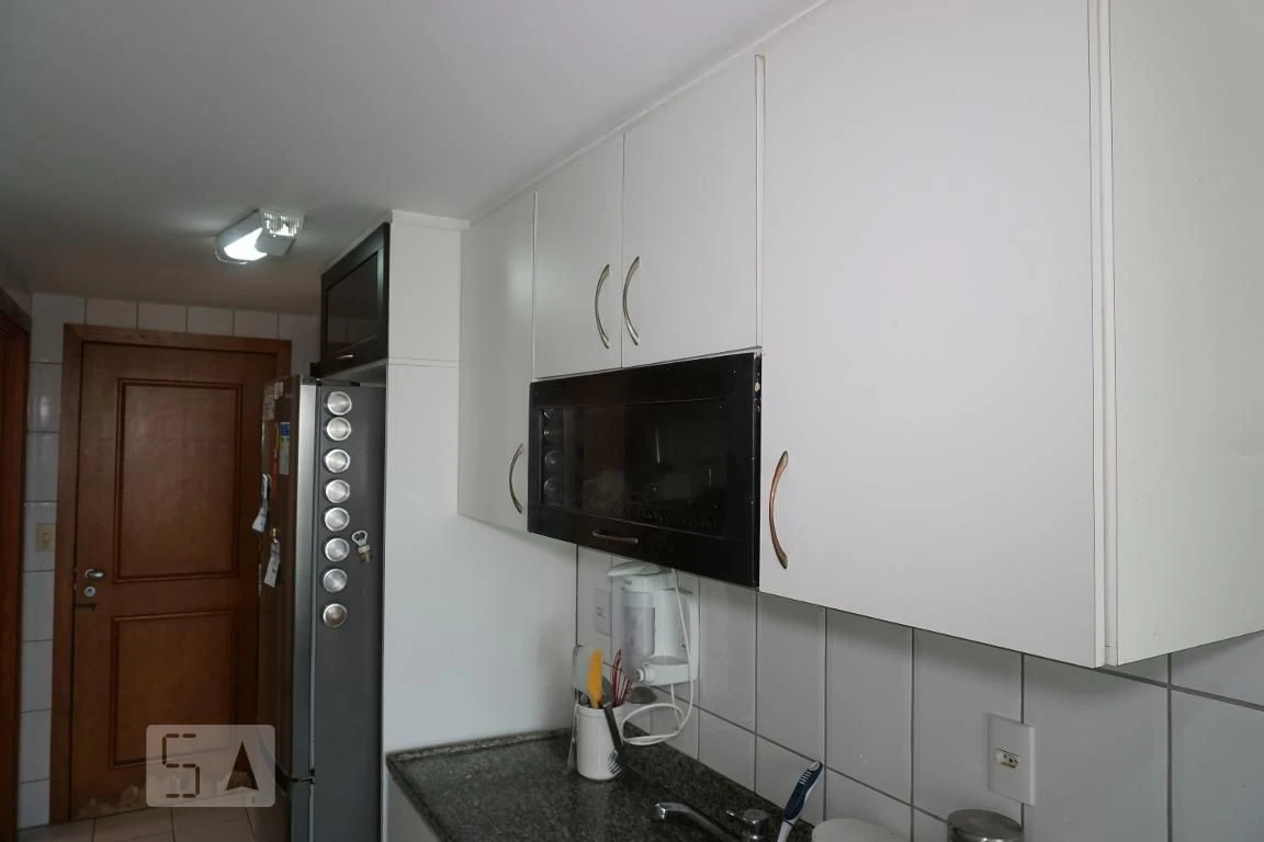 Apartamento mobiliado com 3 quartos e varanda — photo 22