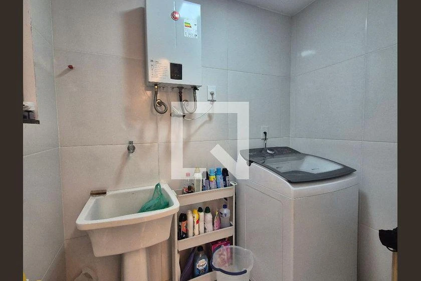 Будинок на 4 спальні з 270 м² і кухнею відкритого плану — photo 46