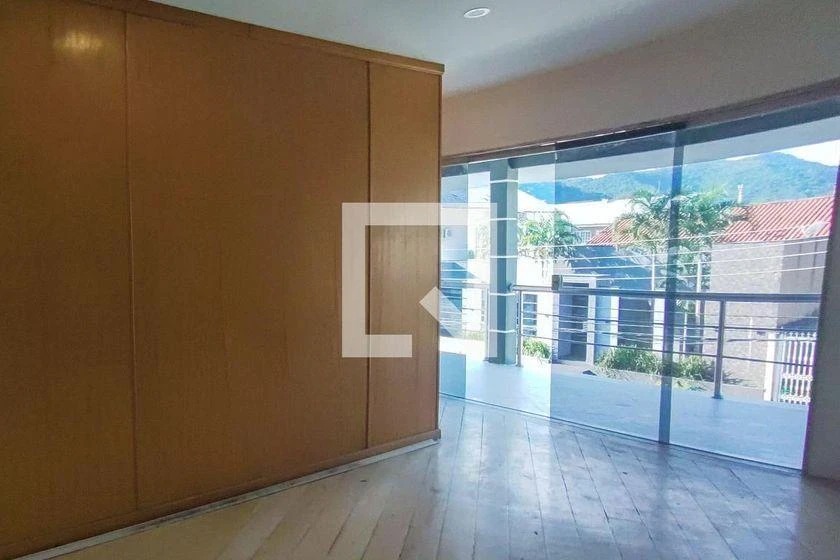 House with 6 en-suites and 8 bathrooms, 650 m² — photo 36