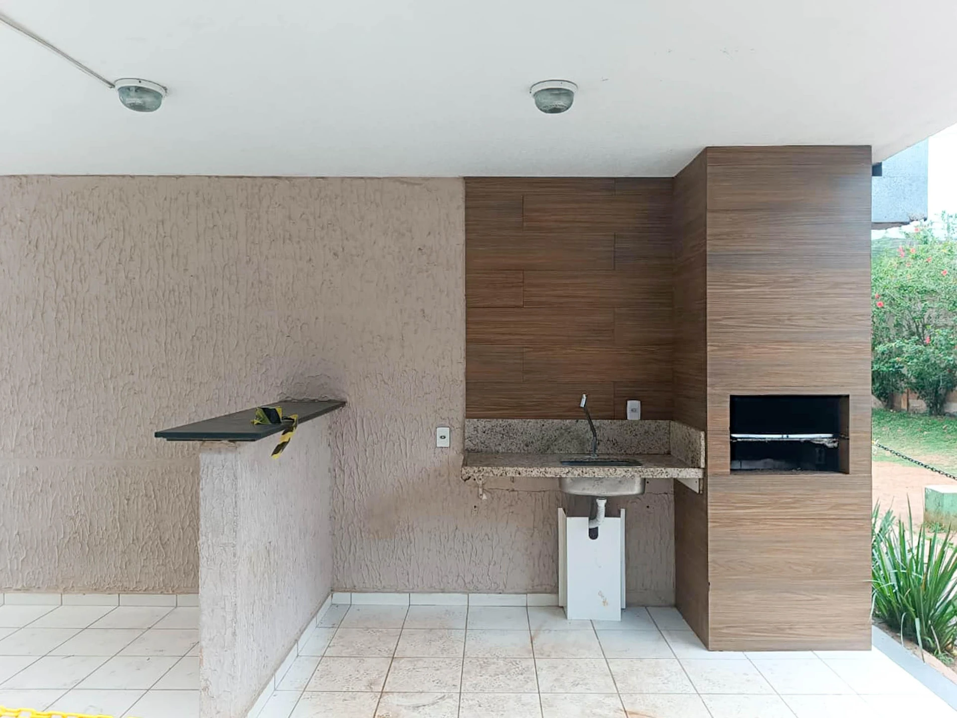 Rental apartment with 2 bedrooms and 1 parking space — photo 39