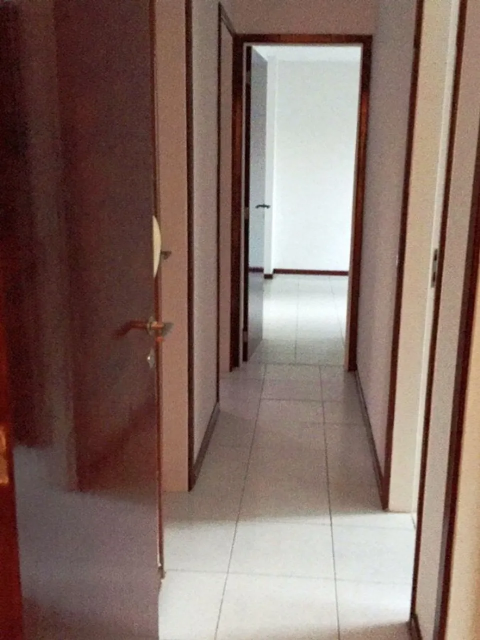 Apartamento sem mobília com 4 quartos e 3 banheiros — photo 19