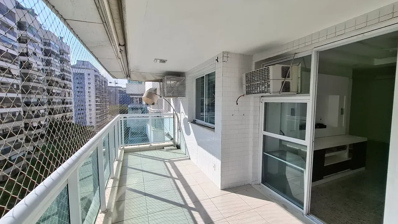 3-bedroom apartment with 3 bathrooms, 135 m² and parking — photo 9