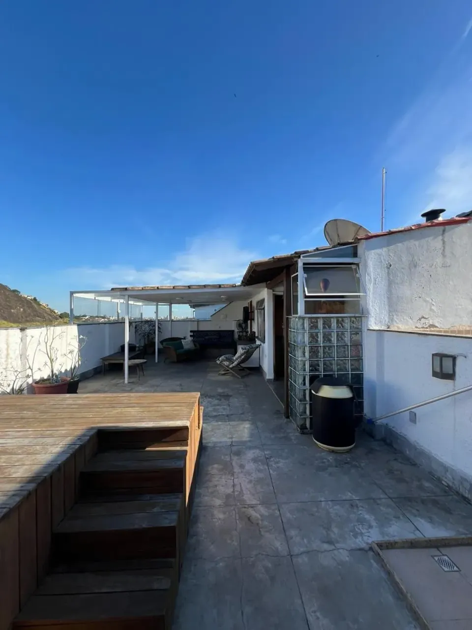 Duplex penthouse with 3 bedrooms and a balcony grill — photo 17