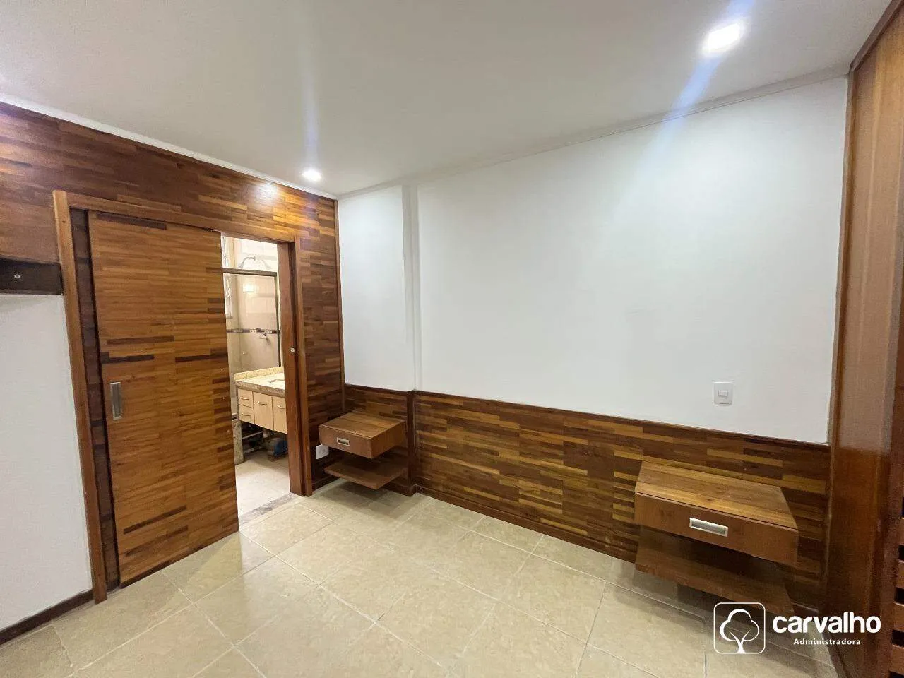 148 m² apartment with a bathtub and a water view — photo 15