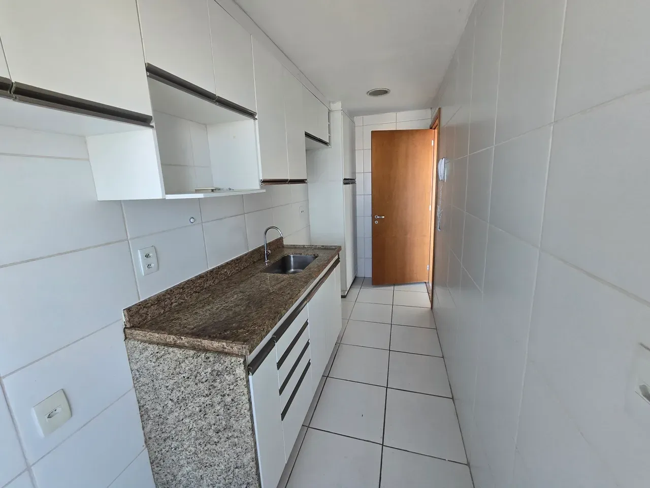 2-bedroom apartment in a building with a sauna — photo 35