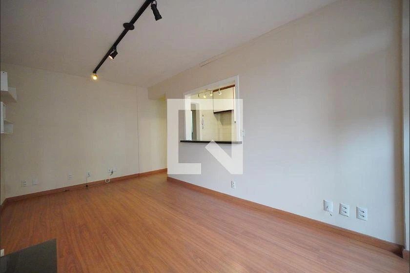 Wood or laminate floors in a one-bedroom apartment, 48 m² — photo 13