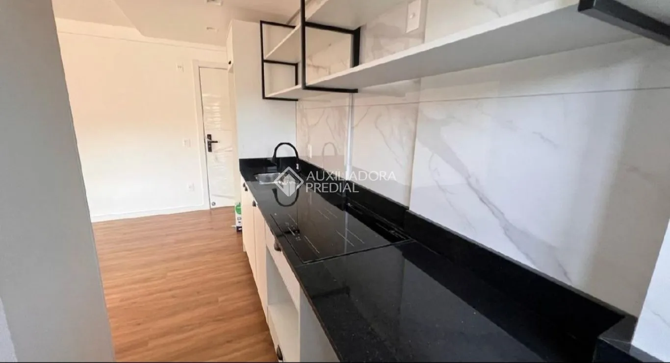 70 m² apartment with 2 bedrooms and 1 parking spot — photo 3