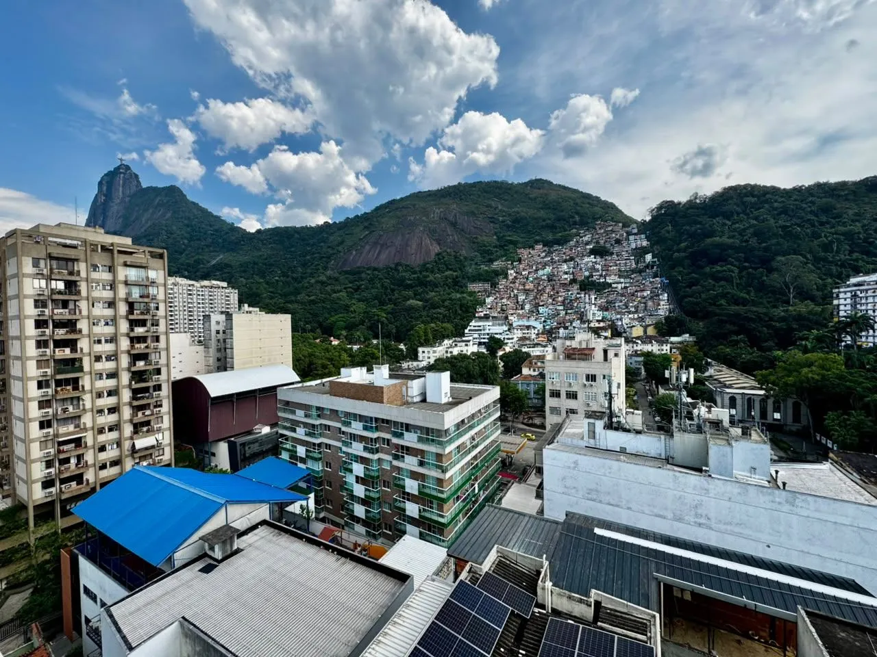 Furnished apartment, 83 m², with a mountain view — photo 13