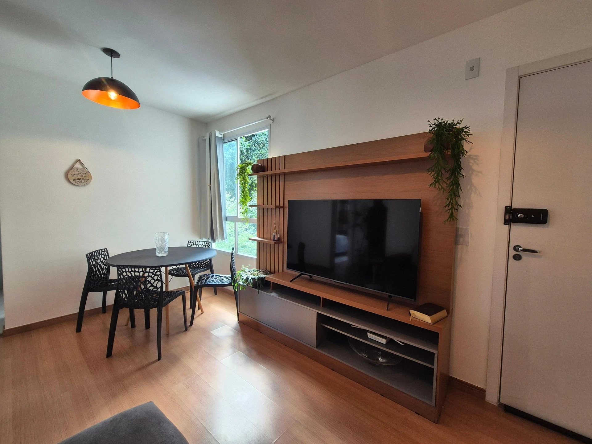 Apartamento mobiliado com 2 quartos e vista das montanhas — photo 11