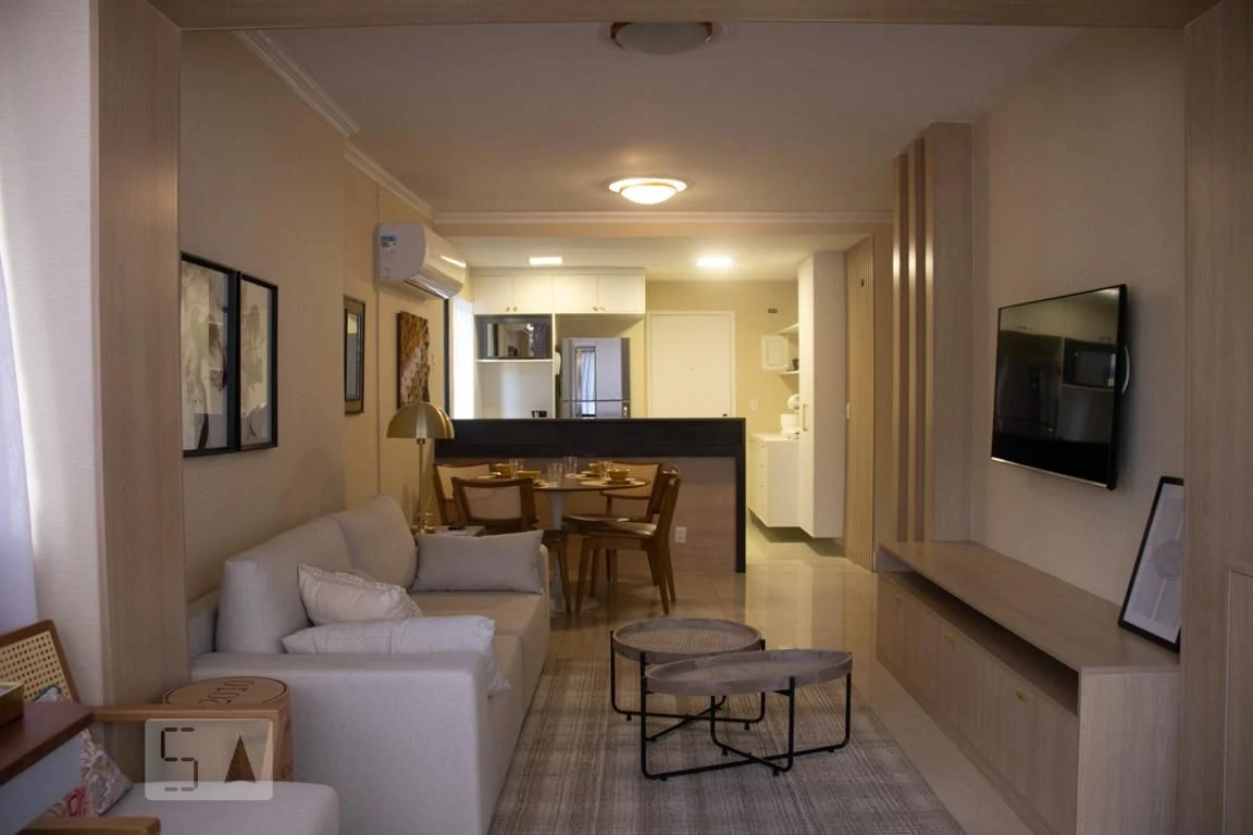Furnished 2-bedroom apartment with enclosed glass balcony — photo 19