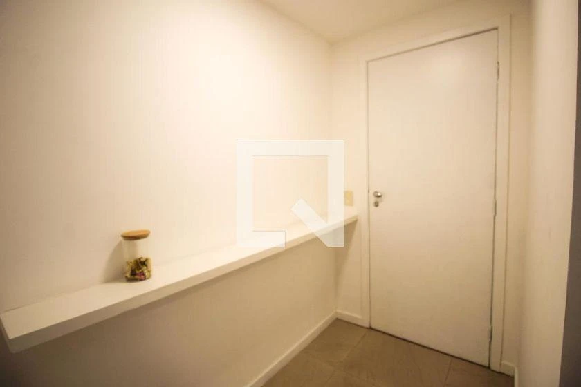 Apartamento mobiliado de 2 quartos com varanda e vaga — photo 26