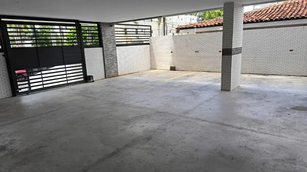 Мебльована квартира 105 м² з 3 спальнями-сюїтами і 2 місцями — photo 29