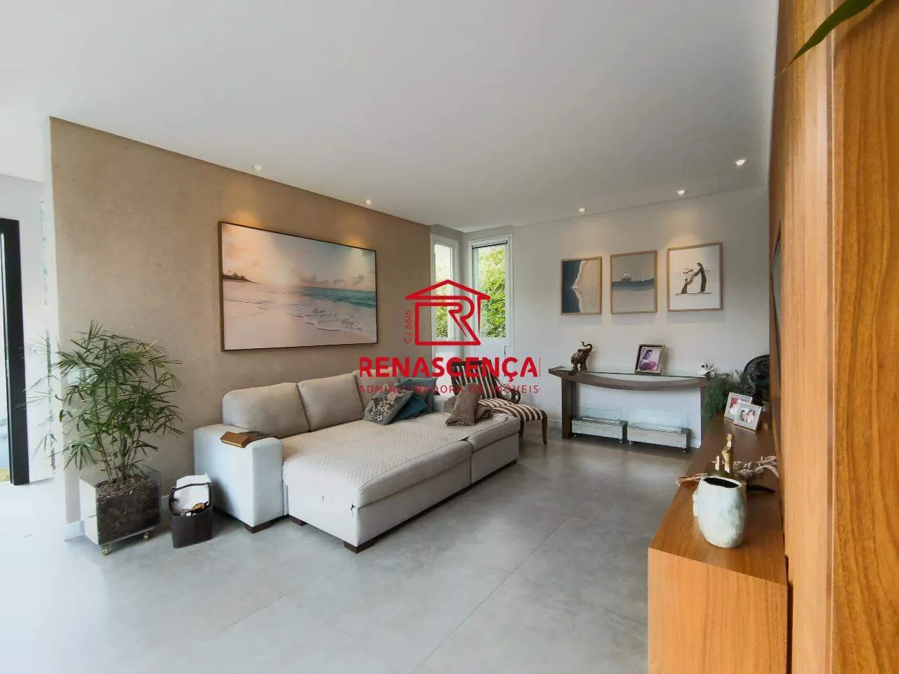 Меблированный дом с 4 спальнями-сюитами и садом 502 м² — photo 14