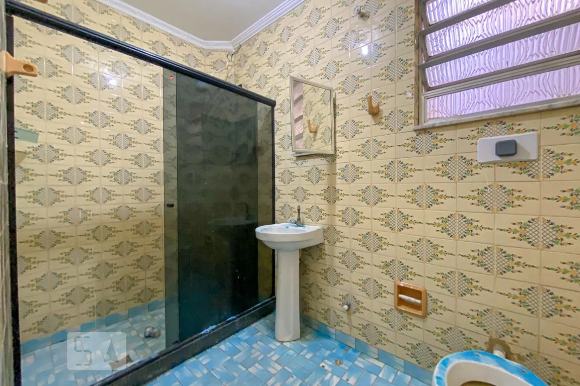 1-bedroom apartment with 1 parking space and pets allowed — photo 7