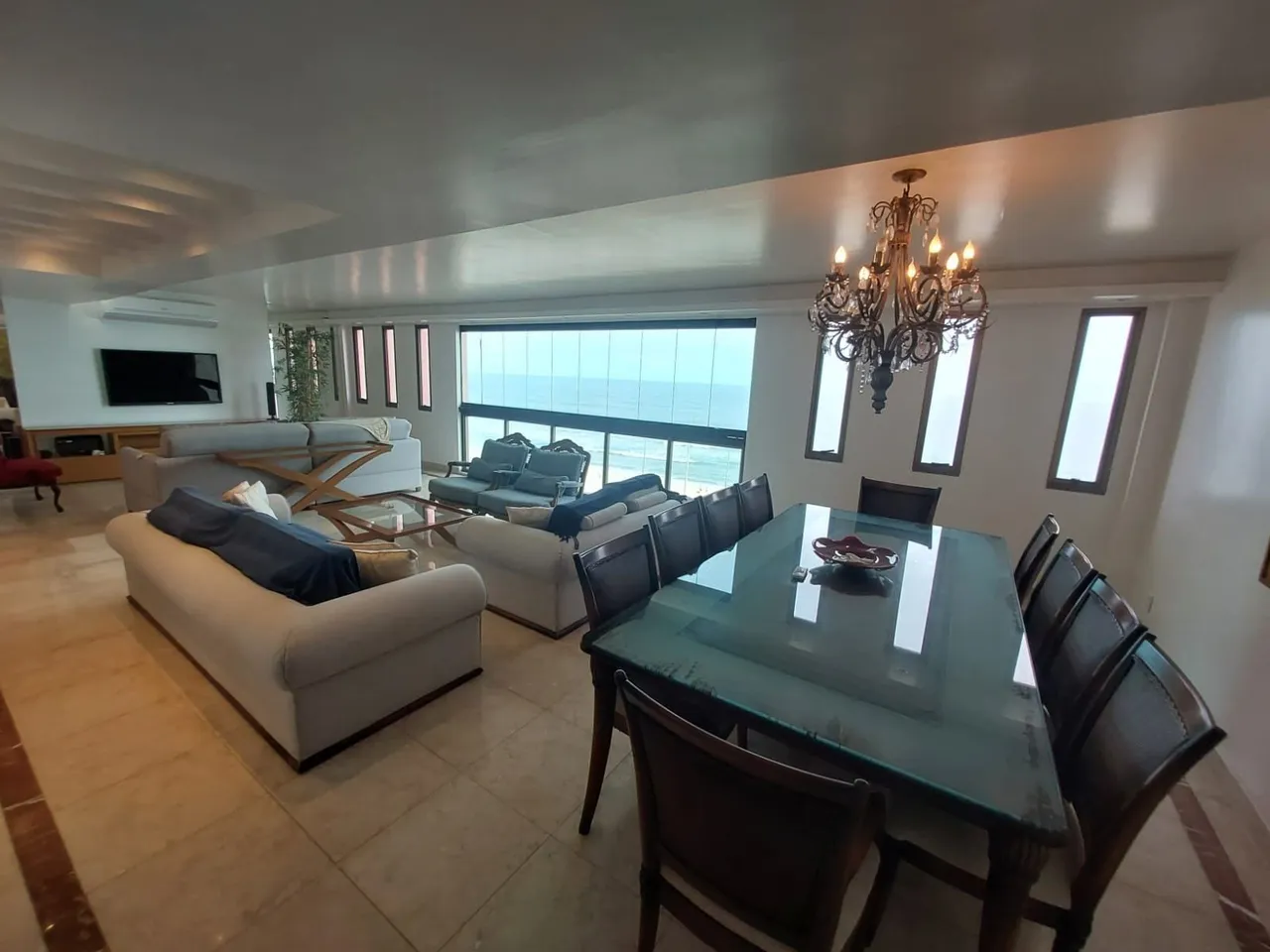 Furnished apartment with 2 bedrooms and glass balcony — photo 2
