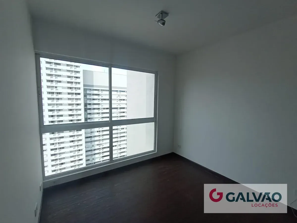 17th-floor apartment with open kitchen and 1 bedroom — photo 3