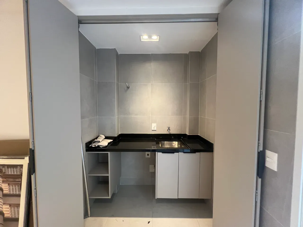 Furnished apartment, 68 m², with a grill on the balcony — photo 15