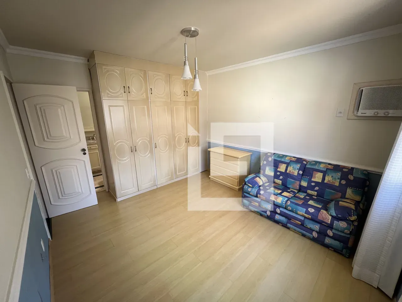 House with 4 suites and 5 parking spaces plus balcony BBQ — photo 27