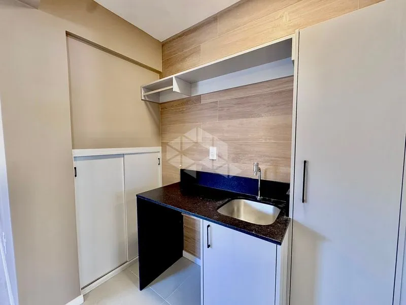Меблированная студия 35 м² с 1 парковкой и 1 ванной — photo 9