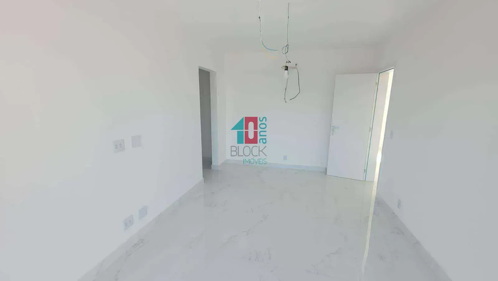 Casa de condomínio com 6 suítes e 9 banheiros — photo 39