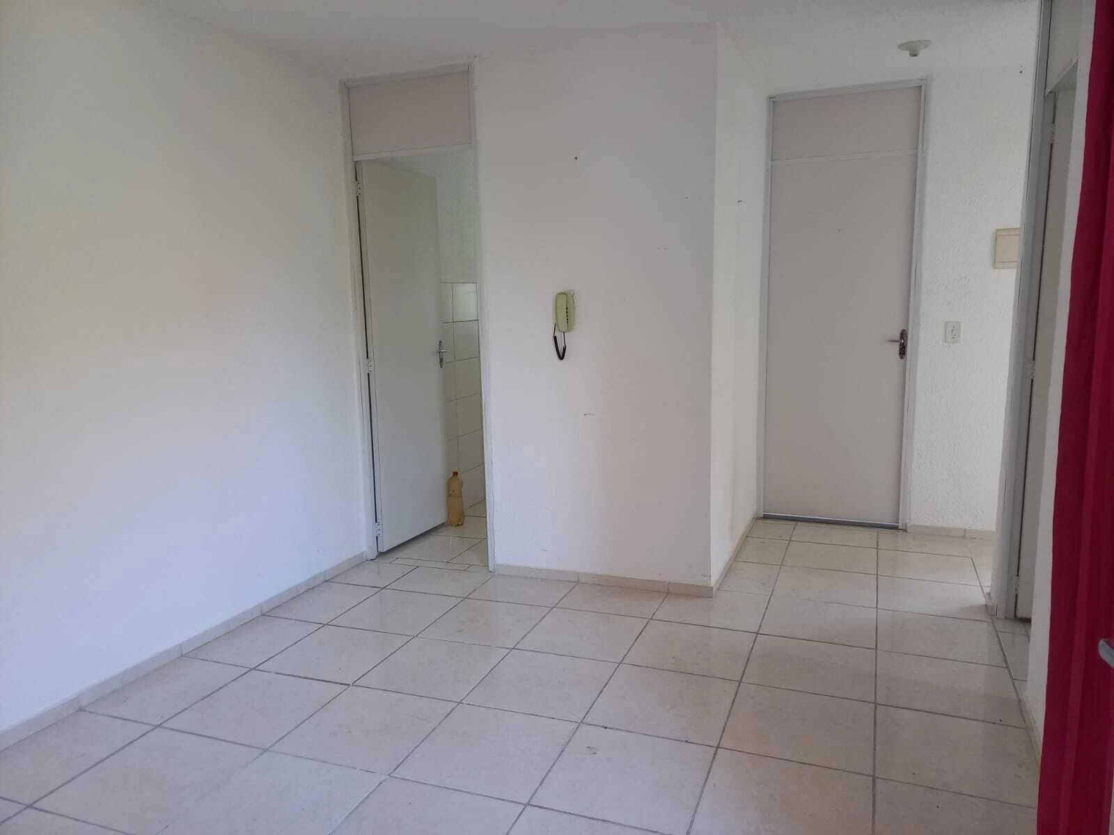 Unfurnished 2-bedroom apartment with 1 parking space — photo 8