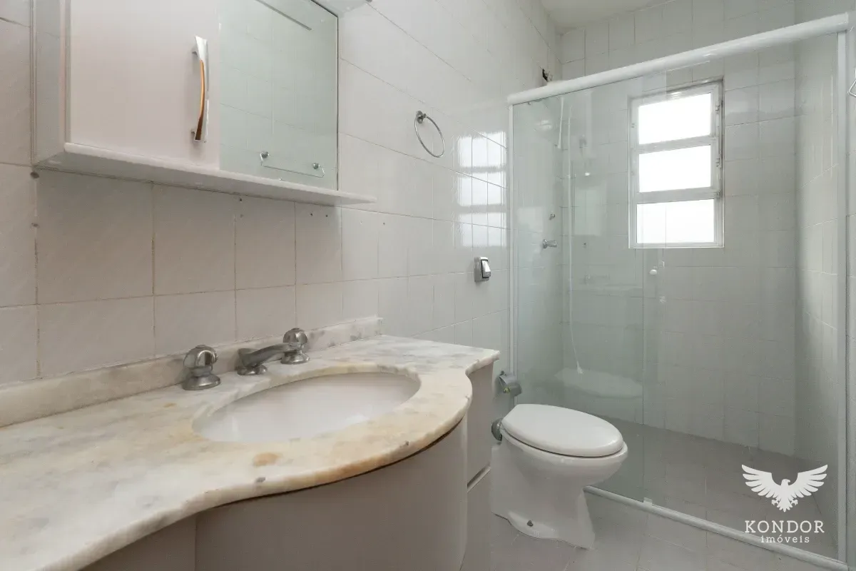 3-bedroom house with a home office in Curitiba — photo 37