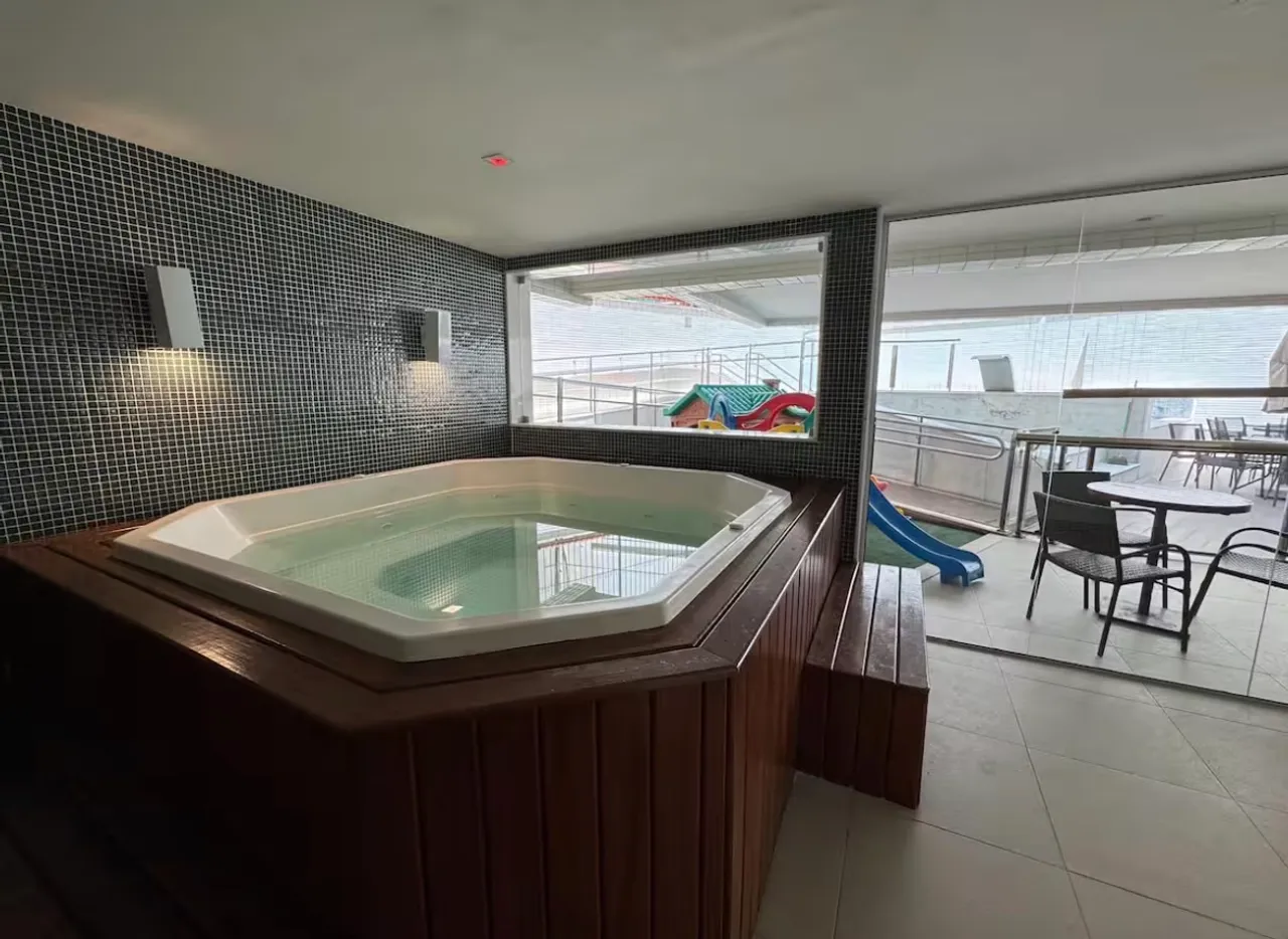 2-bedroom apartment with a washing machine in Rio de Janeiro — photo 10