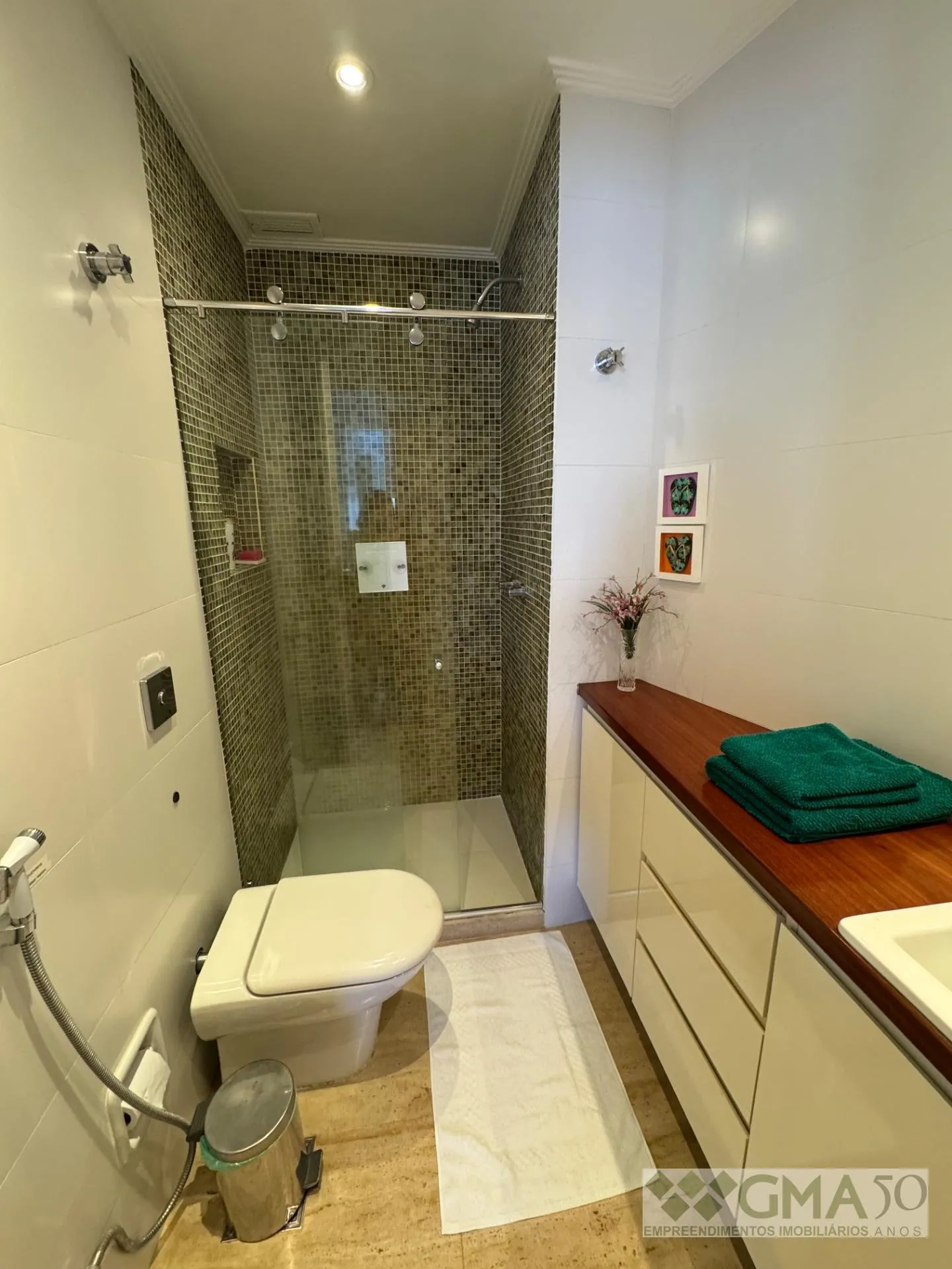 Квартира 50 м² з видом на воду та панорамними вікнами — photo 16