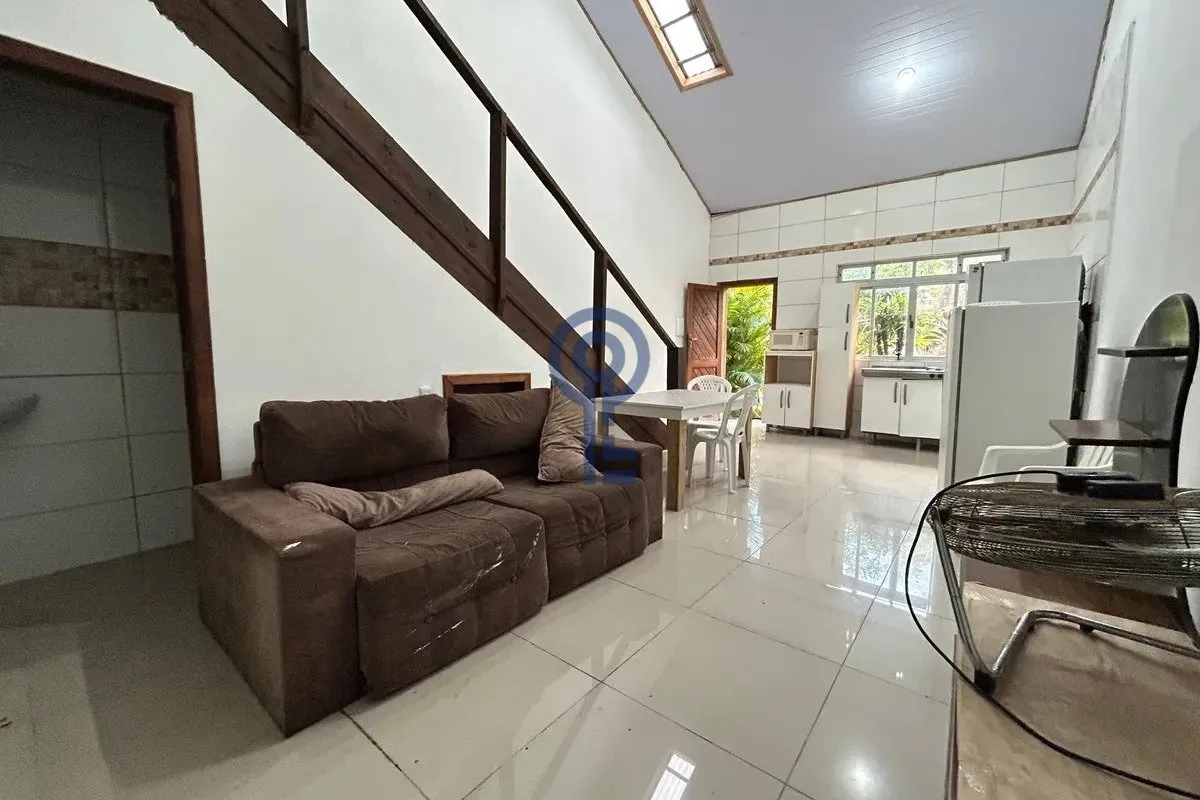 Furnished townhouse with a private garden and 2 bedrooms