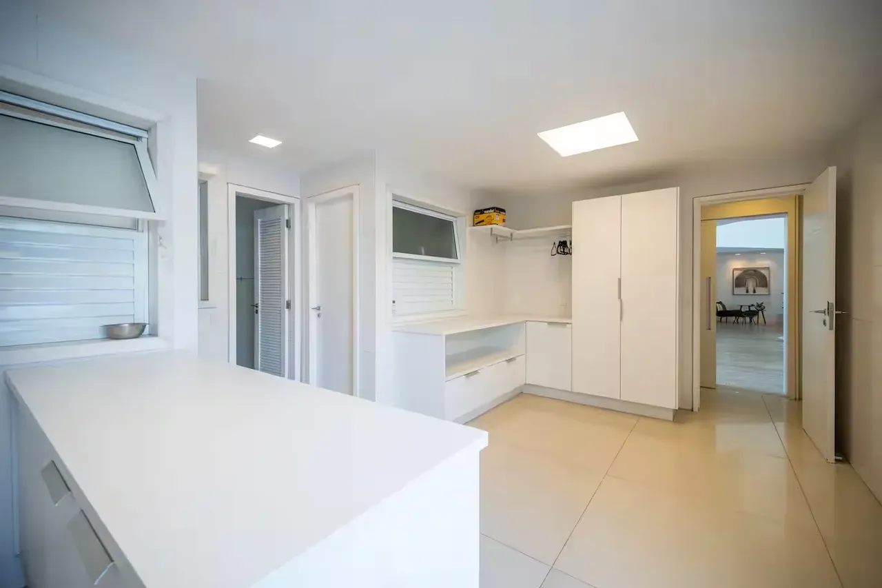Casa para aluguel com 4 quartos e 5 banheiros — photo 17