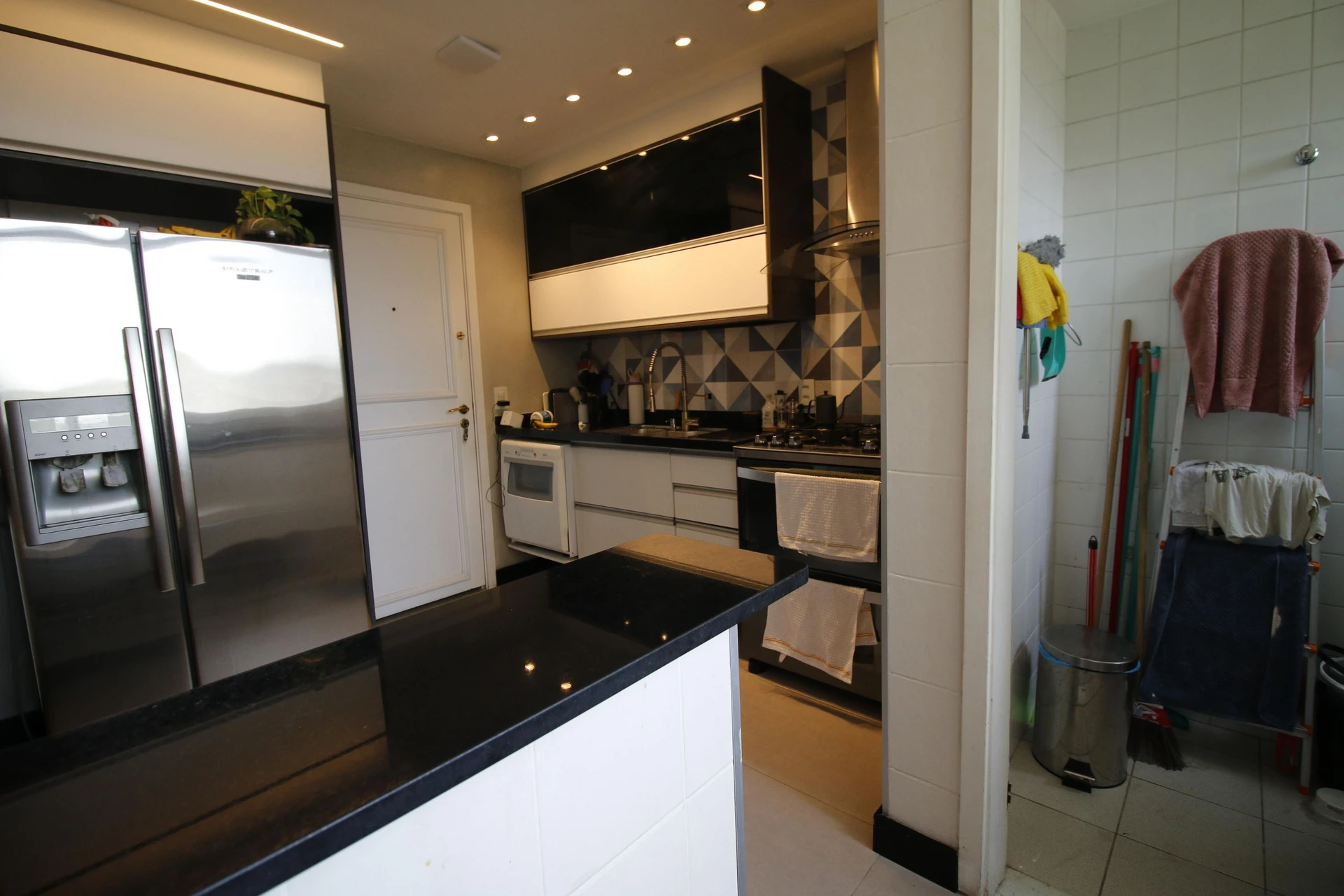 Apartamento mobiliado de 3 quartos com varanda gourmet — photo 43