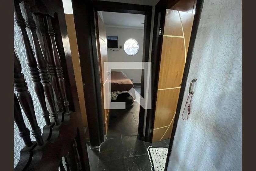 Rental house with 4 bedrooms and 600 m² — photo 8