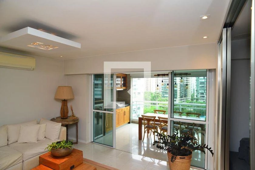Washing machine in a 3-bedroom apartment, 160 m² — photo 36