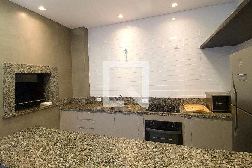 Home office in a 2-bedroom apartment, 80 m² — photo 4