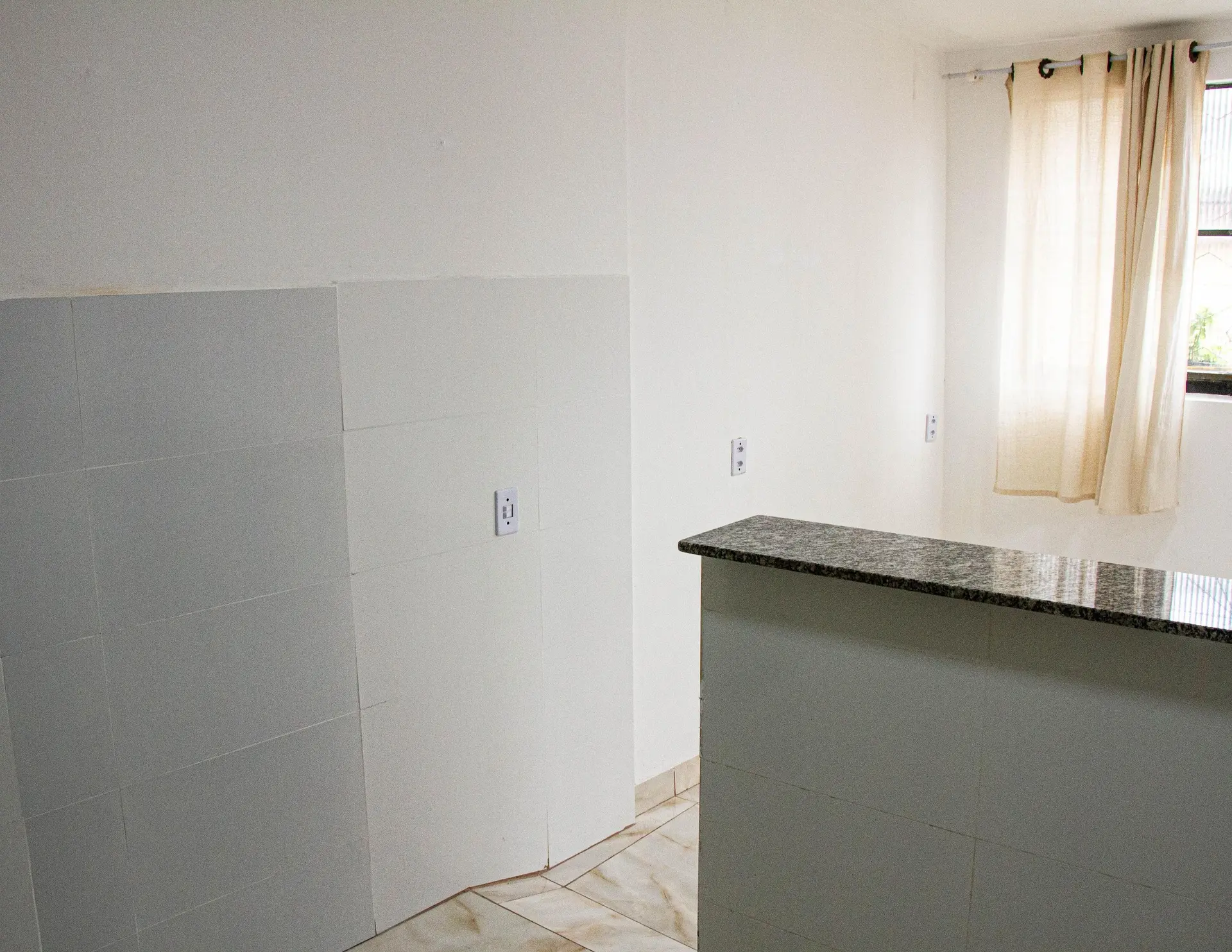 Washing machine in a one-bedroom house, 100 m² — photo 15