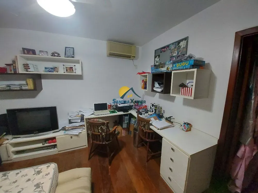 House with 4 bedrooms and 5 bathrooms for rent — photo 42