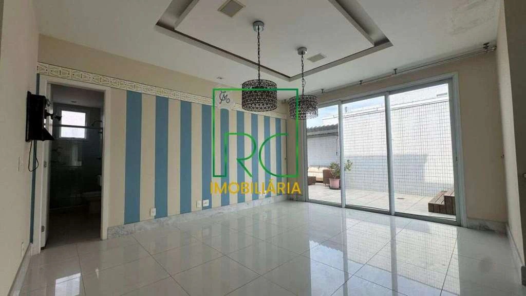 430 m² penthouse with 3 en-suite bedrooms and private BBQ — photo 24