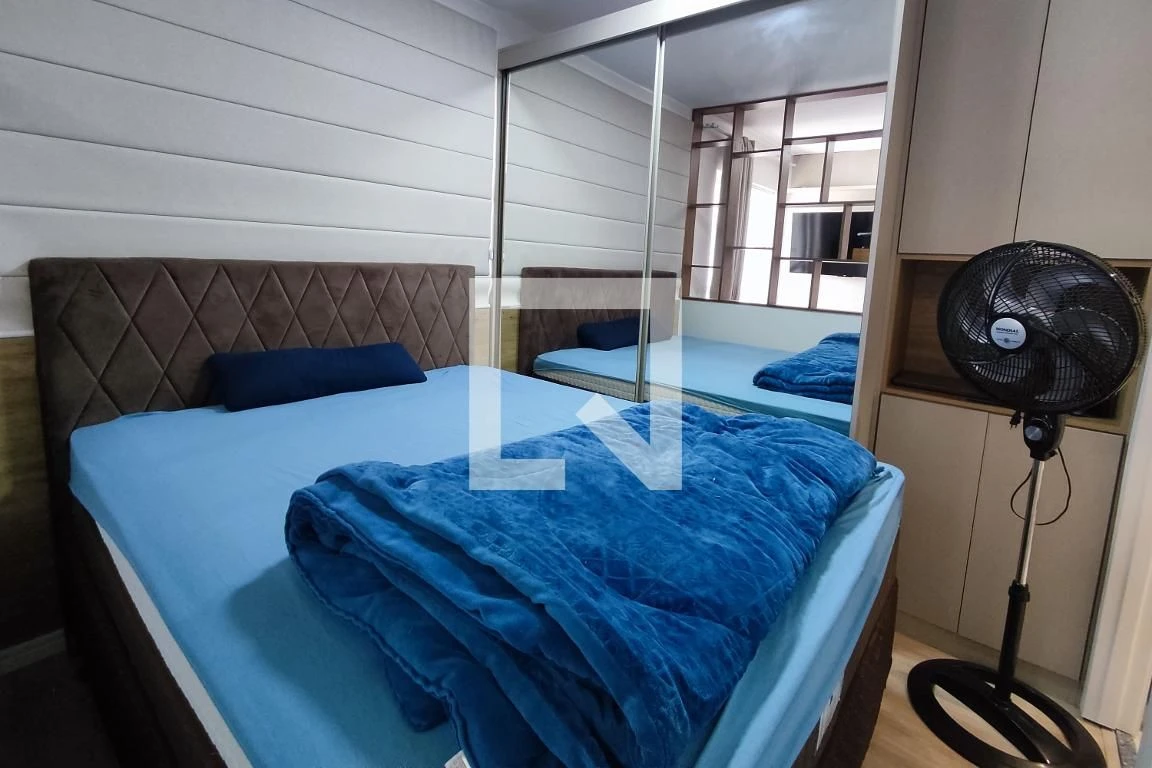 Washing machine in a one-bedroom apartment, 33 m² — photo 3