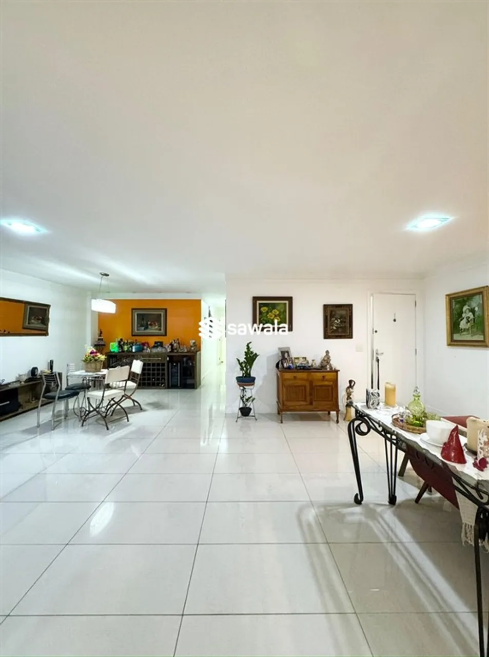 Furnished apartment with 3 bedrooms and 4 bathrooms — photo 5