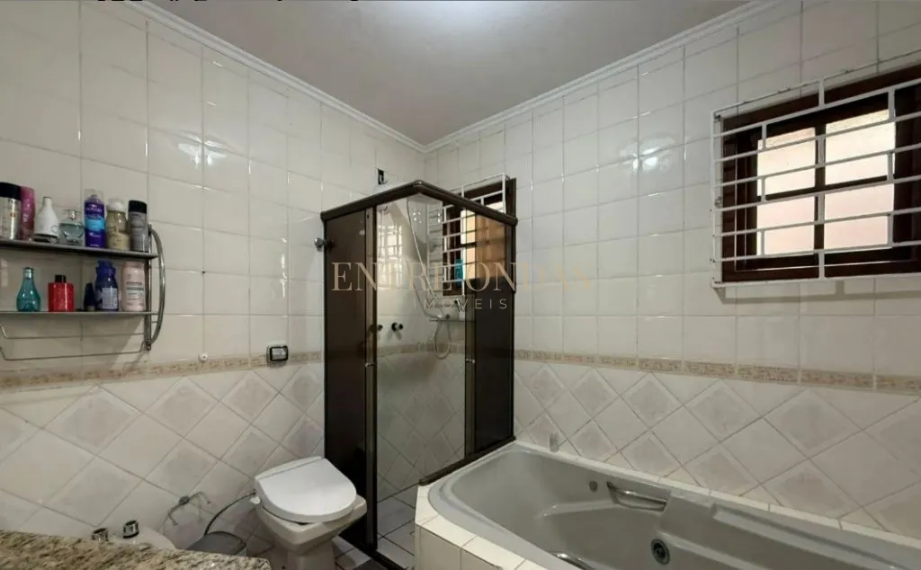 400 m² house with a private pool and a dishwasher — photo 38