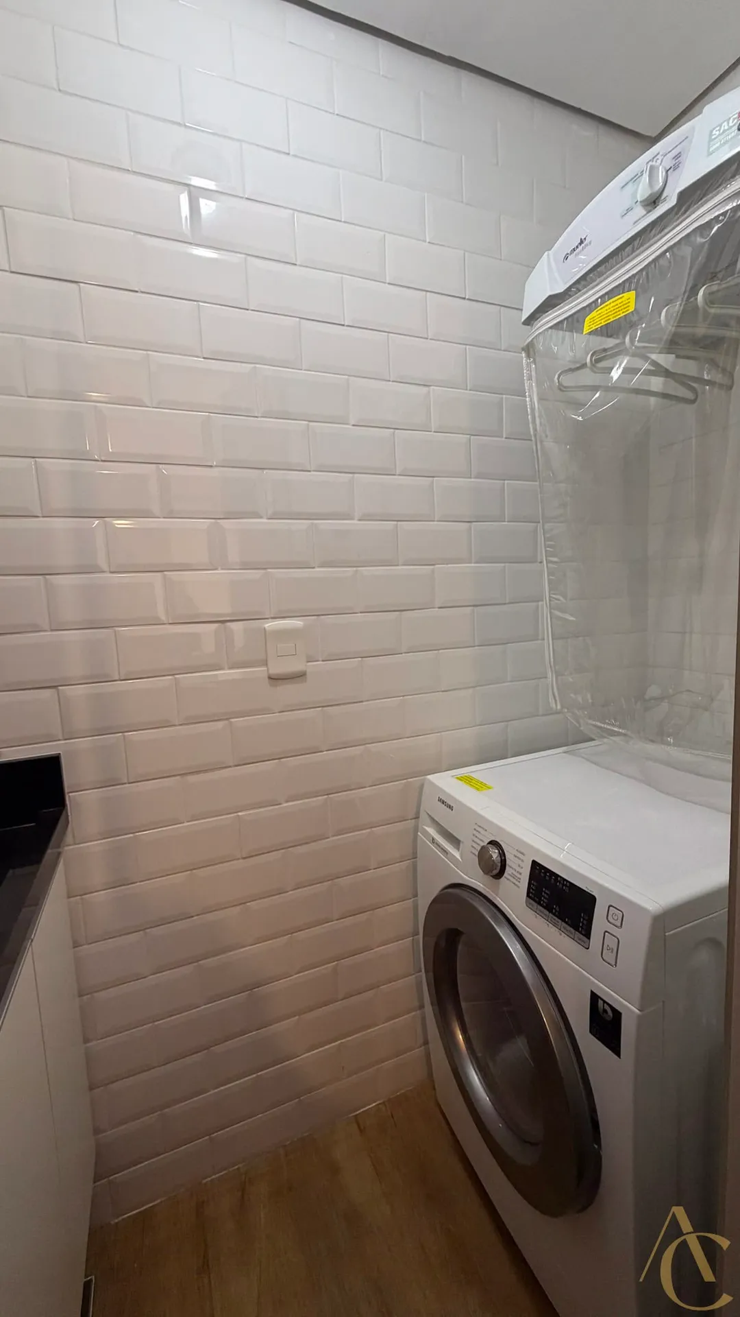 Apartamento amueblado de 2 habitaciones con cocina abierta — photo 36