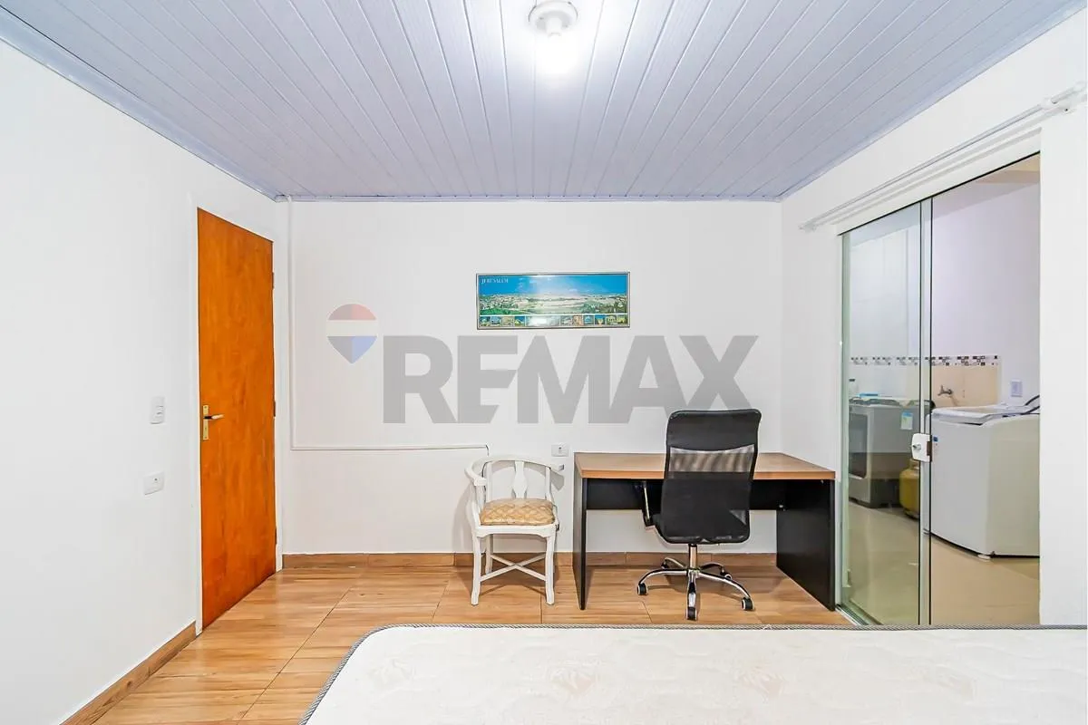 Furnished house with 7 bedrooms and 5 bathrooms — photo 24