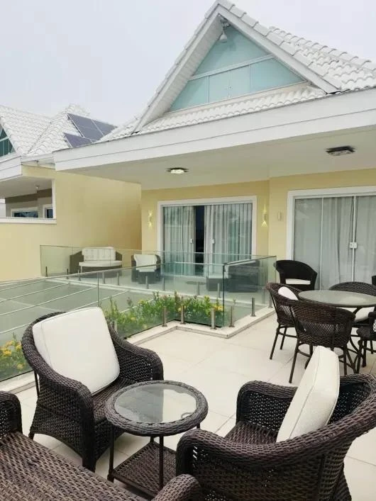 Furnished house with 4 en-suite bedrooms and 6 baths — photo 21