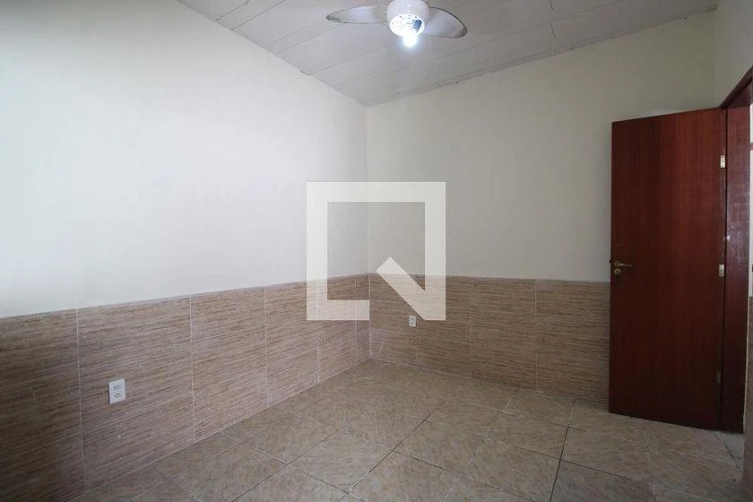 Unfurnished house with 3 bedrooms and 200 m² — photo 23