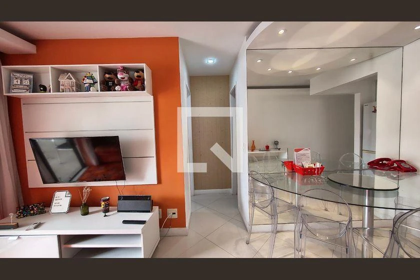 One-bedroom apartment with a mountain view — photo 21